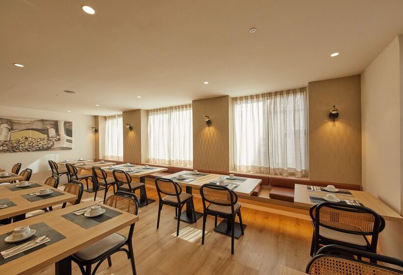 هتل Zurbarán Palma