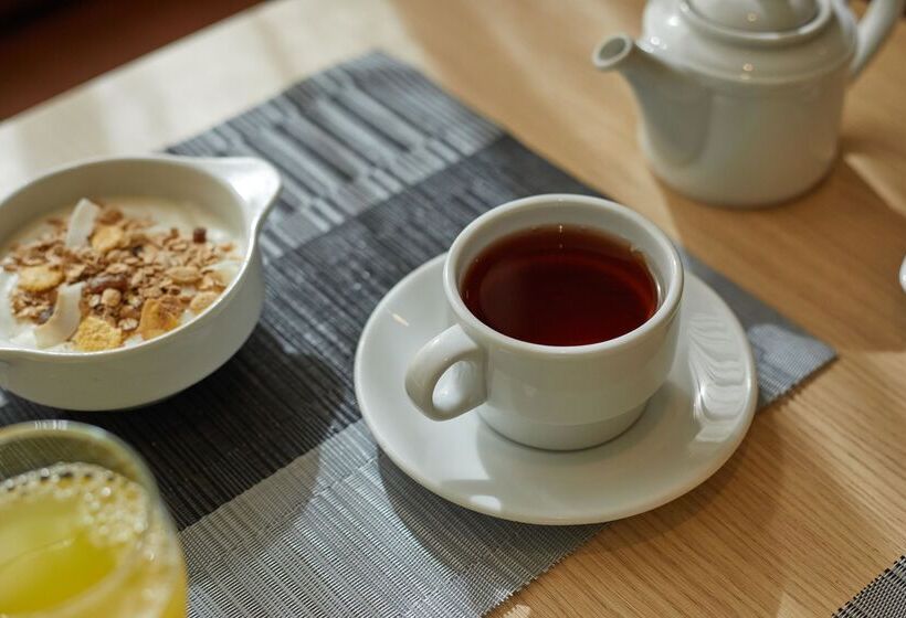 هتل Zurbarán Palma