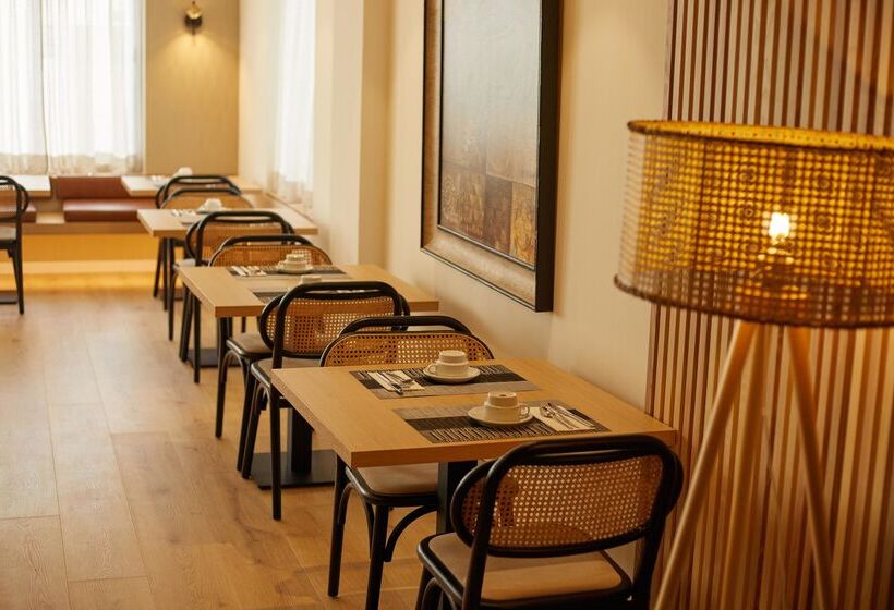 هتل Zurbarán Palma