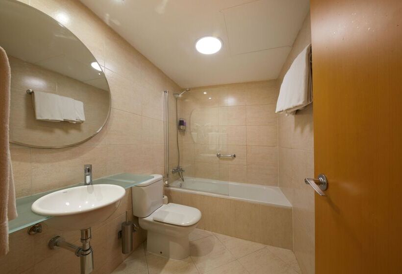 هتل Zurbarán Palma