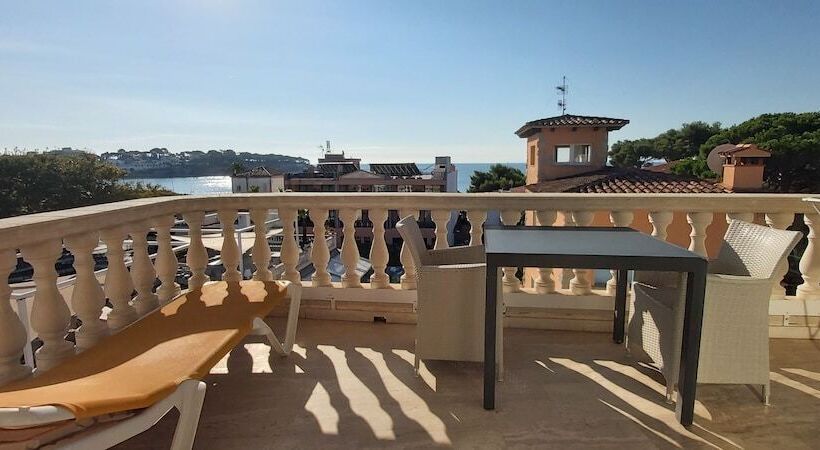 Van Der Valk Hotel Barcarola