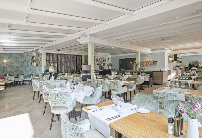 Van Der Valk Hotel Barcarola