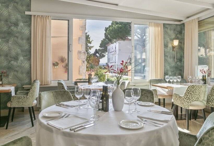 Van Der Valk Hotel Barcarola