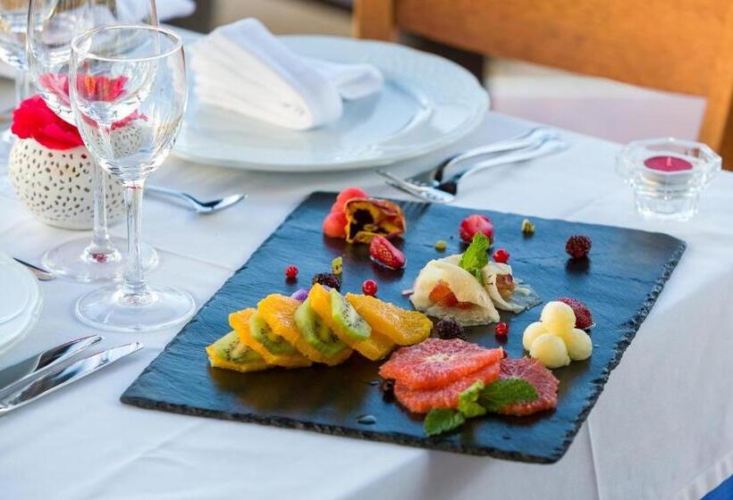 Vitalclass Lanzarote Resort