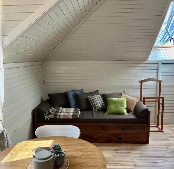 هاستل гостеріяold Town