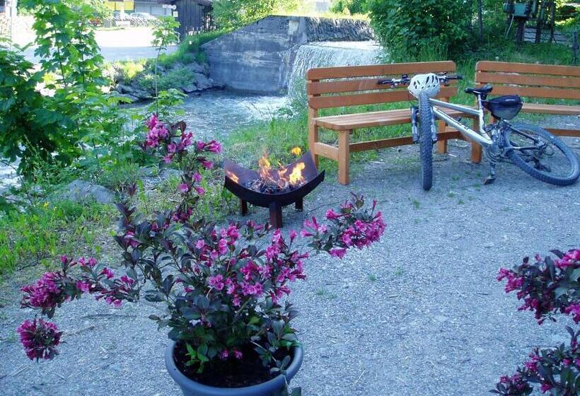 Am Zwölferkogel Appartements