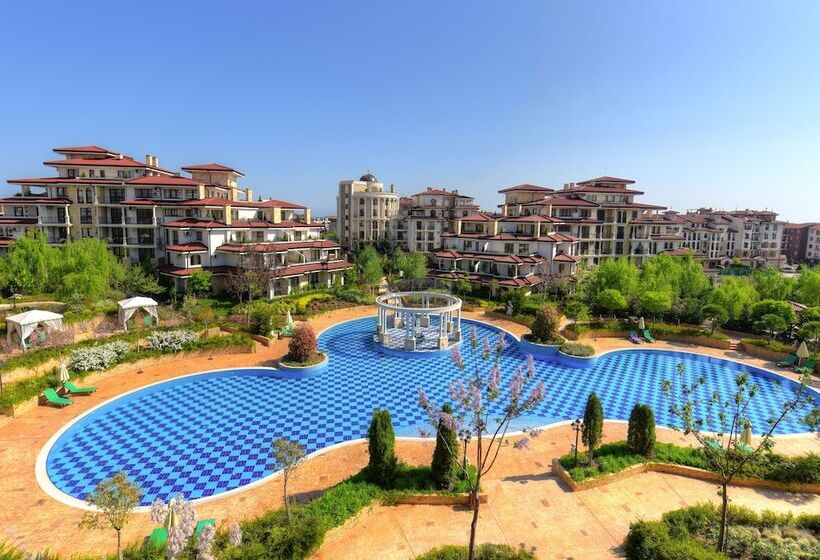 Apartments In Complex Poseidon