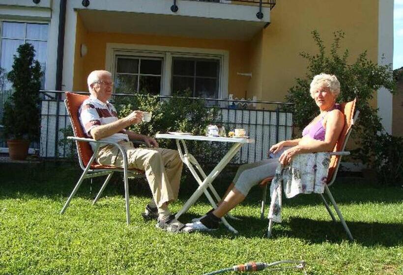 Appartementhaus Löwenzahn