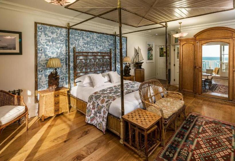 ベッドアンドブレックファースト Tolcarne Beach Colonial Restaurant And Rooms