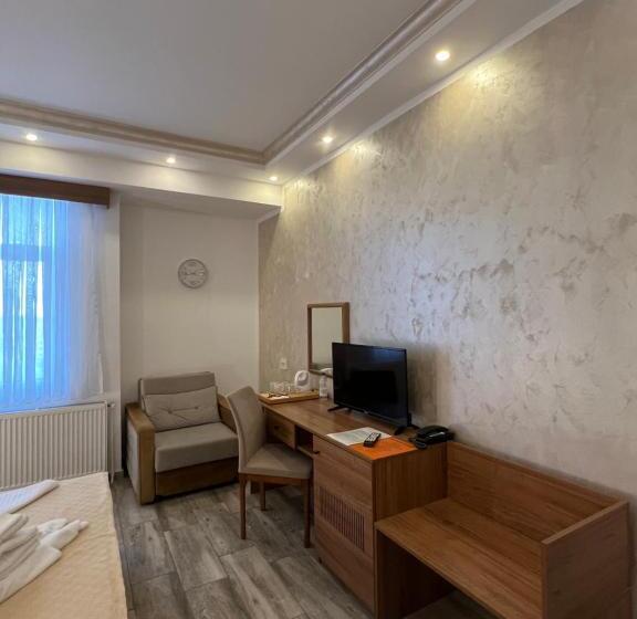 Отель Eka Residence