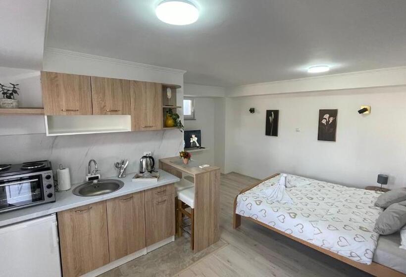پانسیون Apartman Mim