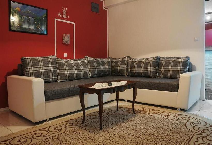 پانسیون Apartman Baron