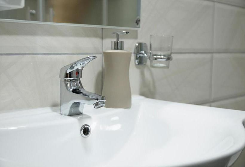 پانسیون Apartman Baron