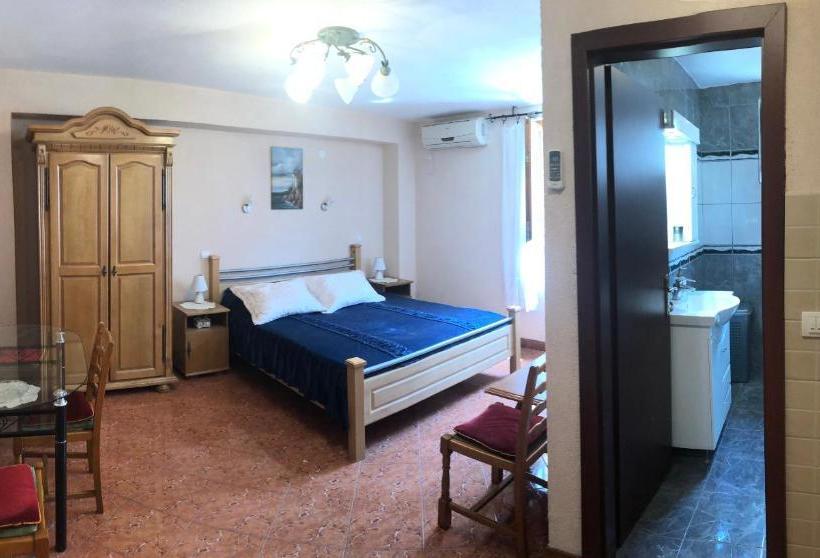 پانسیون Apartments Vukotic