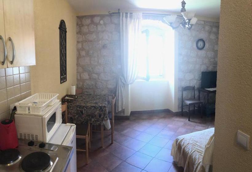 پانسیون Apartments Vukotic