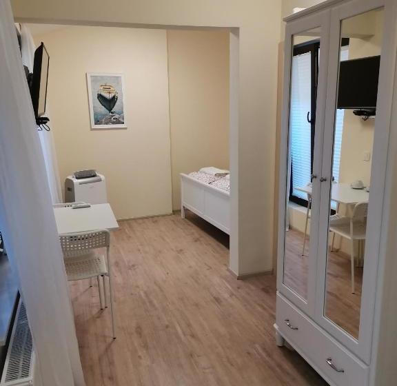 پانسیون Apartments Maria