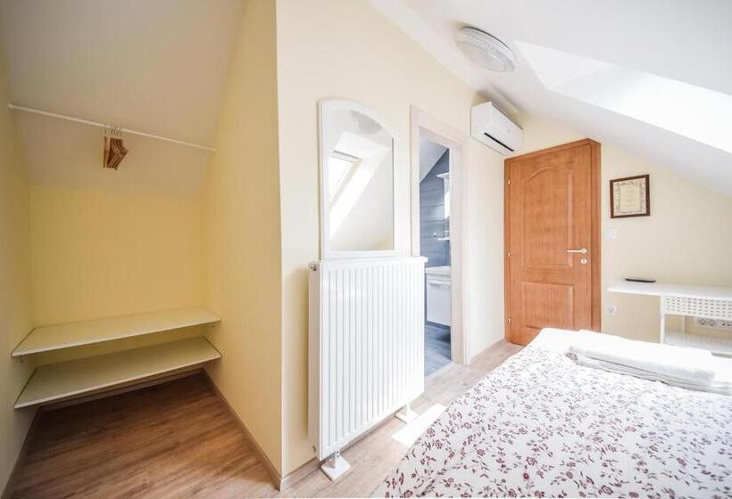 پانسیون Apartments Maria