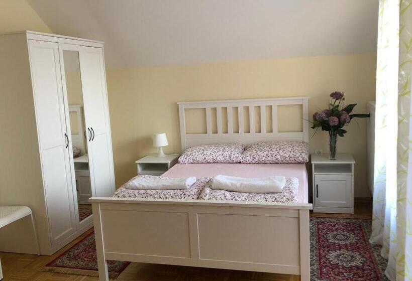 پانسیون Apartments Maria