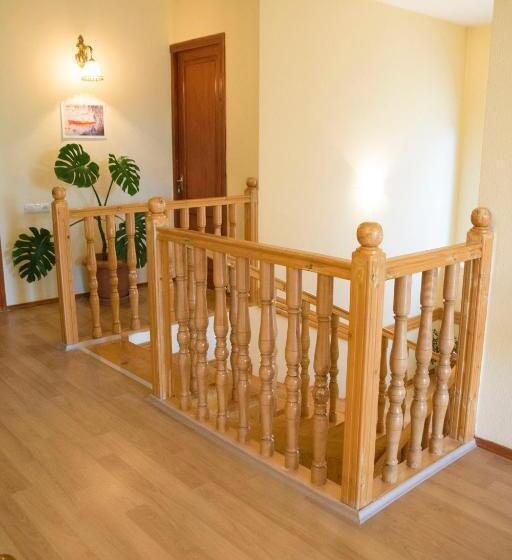 پانسیون Boutique Hotel Eco House Tbilisi