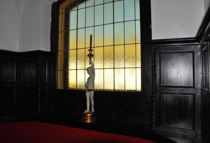 Пансион Casa Cu Farfurii