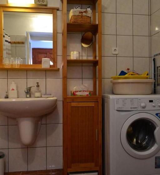 Пансион Farkaskő Vendégház