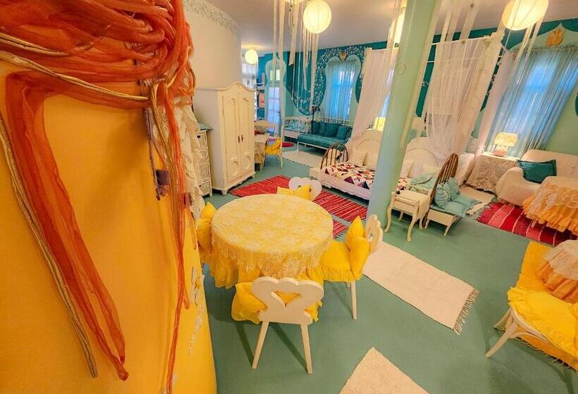 بنسيون Fehér Tulipán Apartman