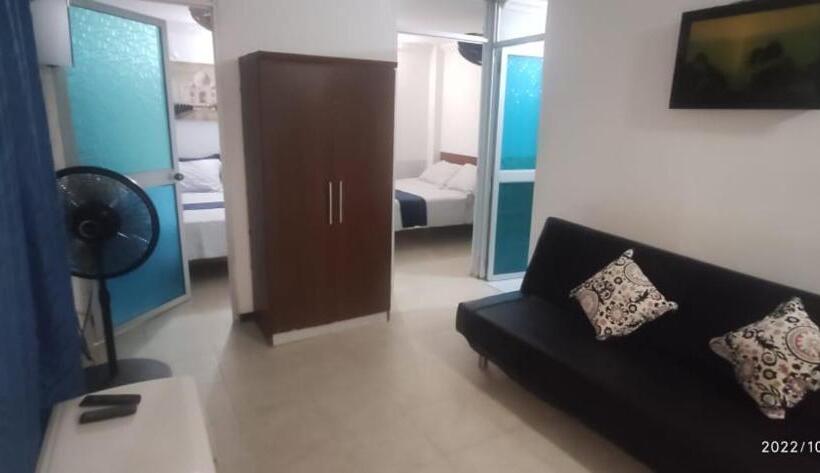 펜션 Hostal Poseidon Del Mar