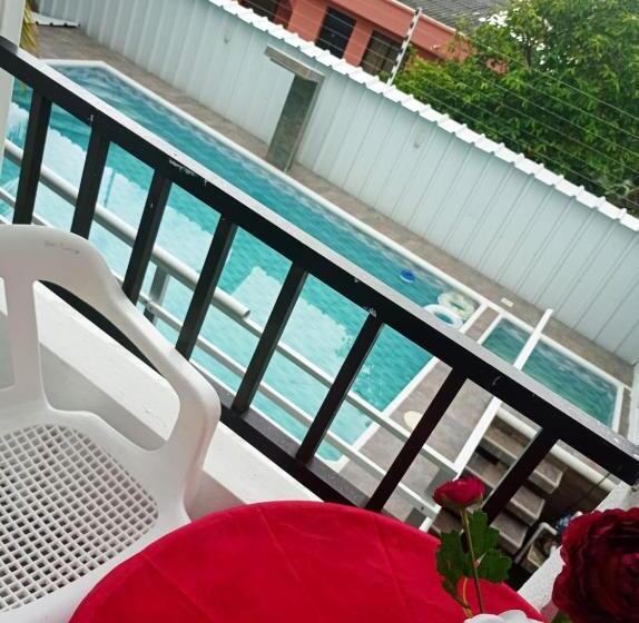 펜션 Hostal Poseidon Del Mar