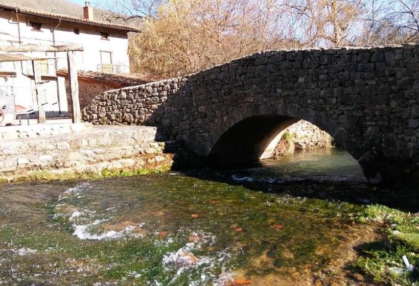 펜션 Hostal Taberna La Villa