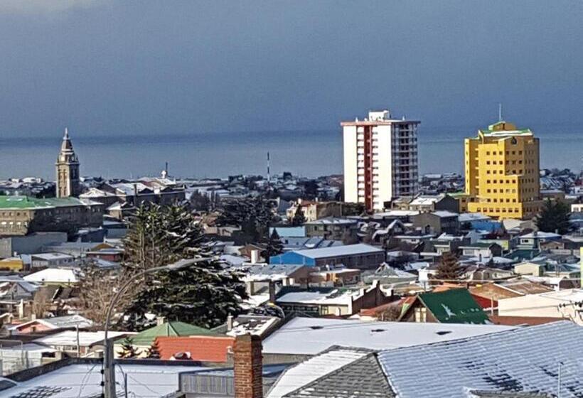 פנסיון La Casa Guesthouse