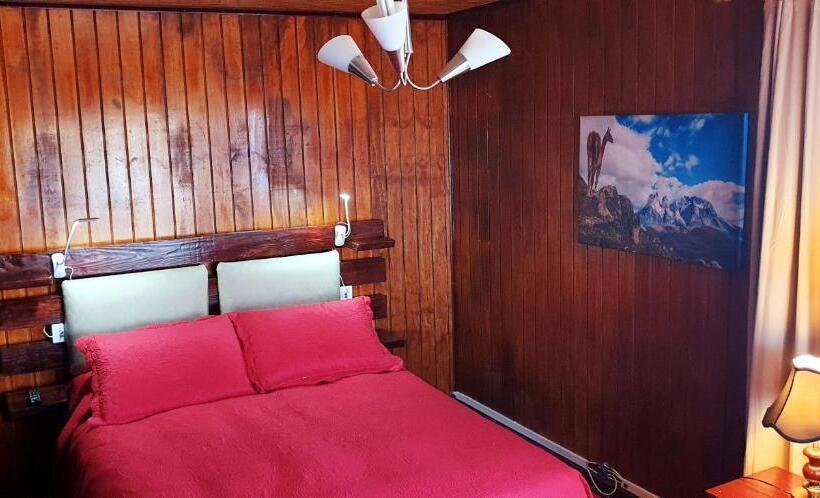 بنسيون La Casa Guesthouse