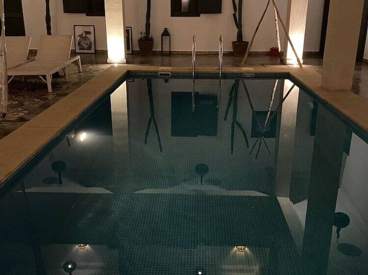 پانسیون Le Patio Du Lac