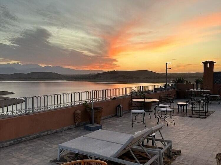 پانسیون Le Patio Du Lac