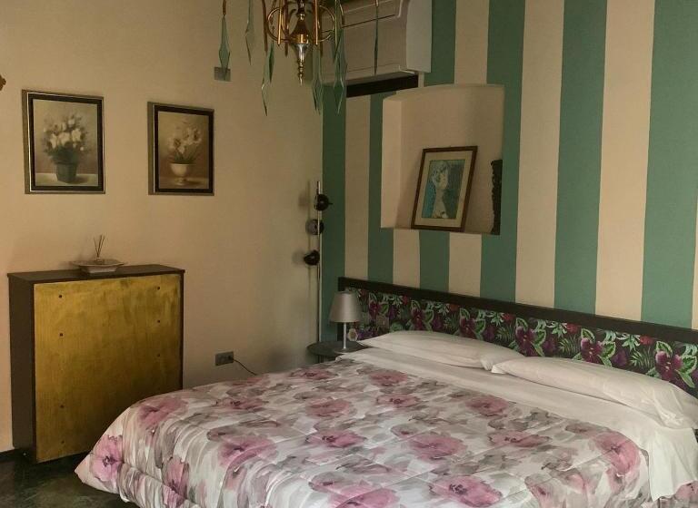 بنسيون Locanda Cortiletto D'alba