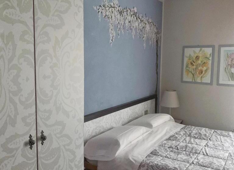 بنسيون Locanda Cortiletto D'alba