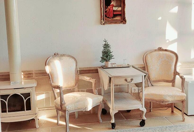 Пансион Maison Bagatell Badacsony