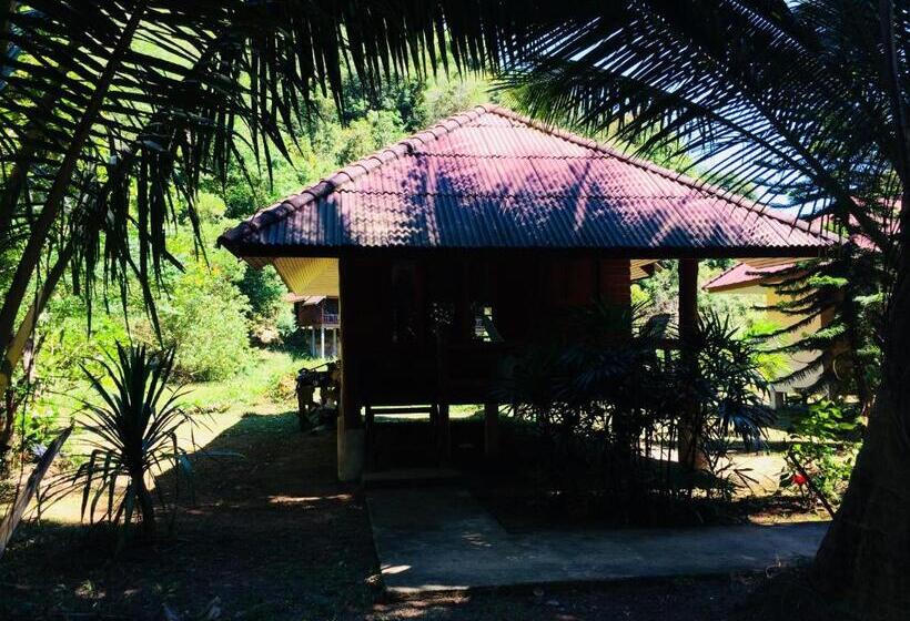 Пансион Namtok Bungalows