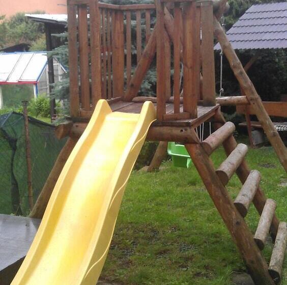 بنسيون Penzion Leštiny