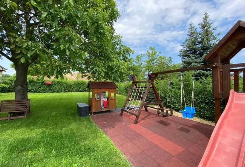 بنسيون Riviéra Apartmanok