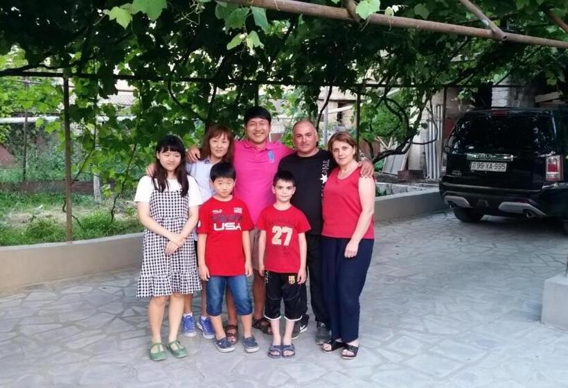 پانسیون Tsminda Giorgi Apartment