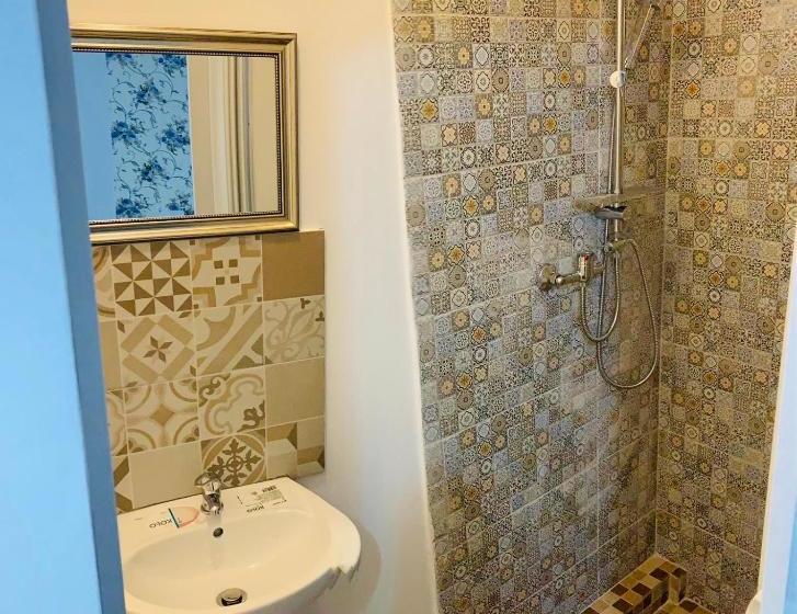 膳宿费 Unser Haus