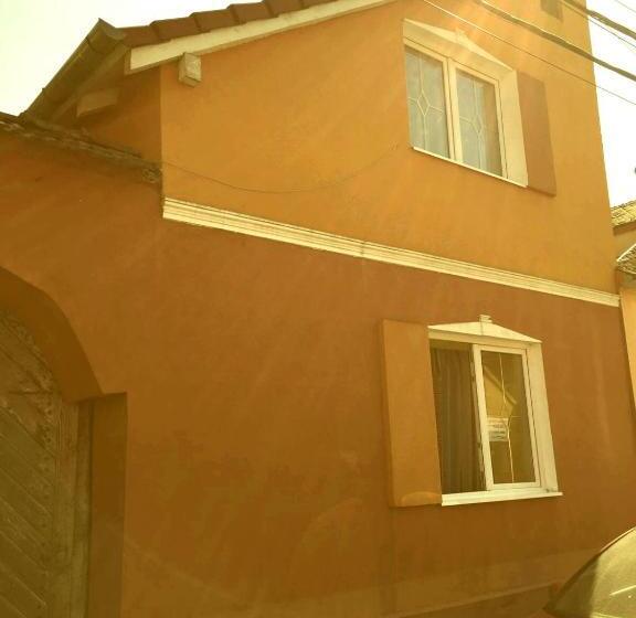 膳宿费 Unser Haus