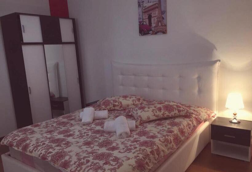 膳宿费 Unser Haus