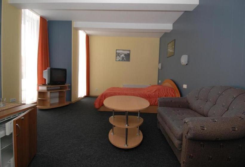 پانسیون ąžuolynas