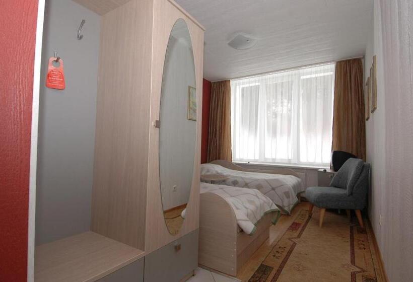 پانسیون ąžuolynas