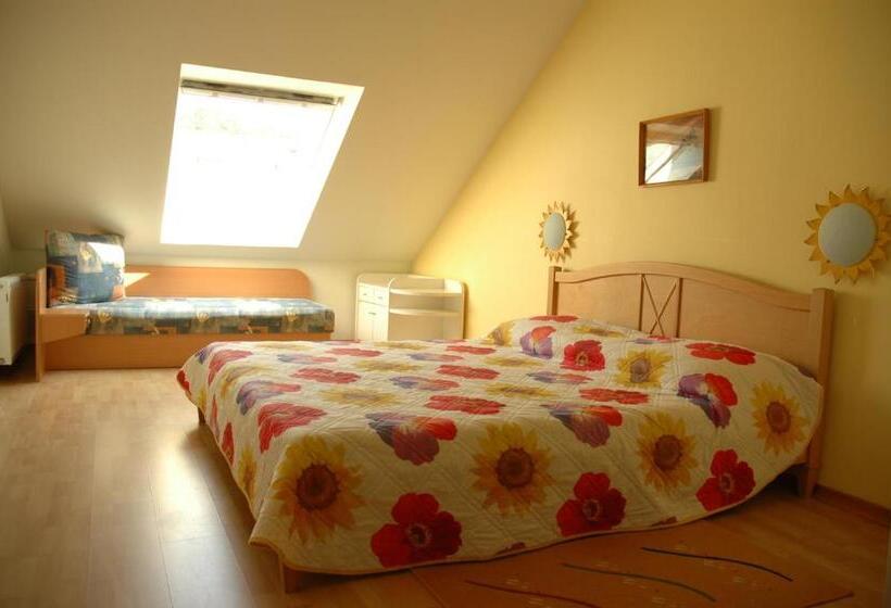 پانسیون ąžuolynas