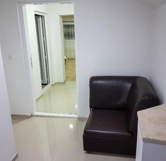 پانسیون Venecia Plaza Struga