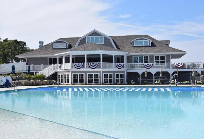 The Club At New Seabury