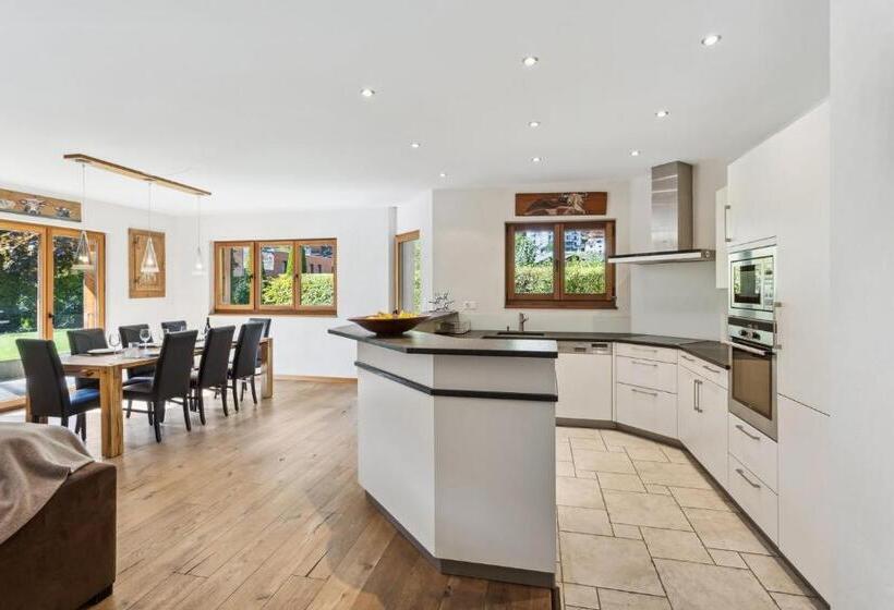 The Lodge By Mrs Miggins