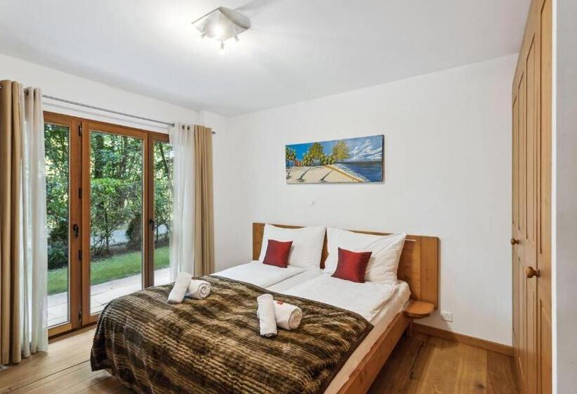 The Lodge By Mrs Miggins